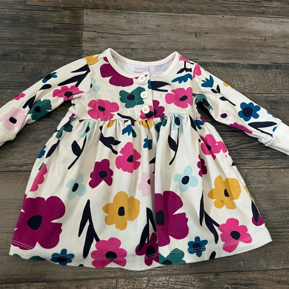 Hanna Andersson Cream and Multicolor Patterned Top